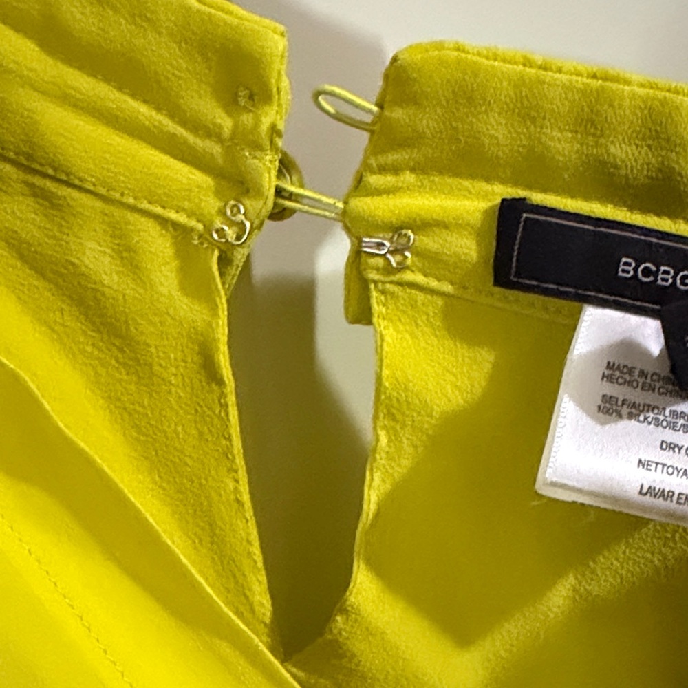 Elegant Yellow Blouse for Women - Picture 7 of 7
